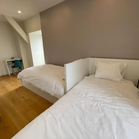 Апартаменты Au Coeur De L'avenue Lajarige Ла-Боль-Эскублак