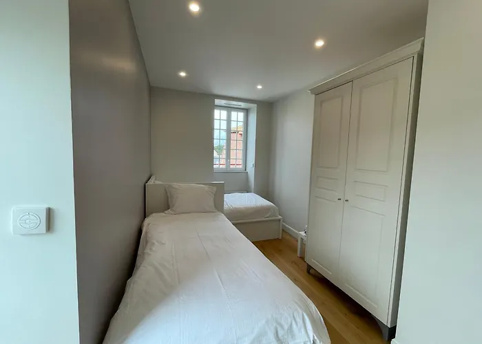 Au Coeur De L'avenue Lajarige Apartamento *